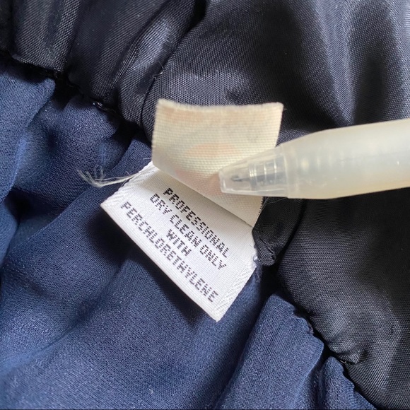 Incredible Vintage Oscar de la Renta Crepe Dark Navy Dress - Picture 10 of 11